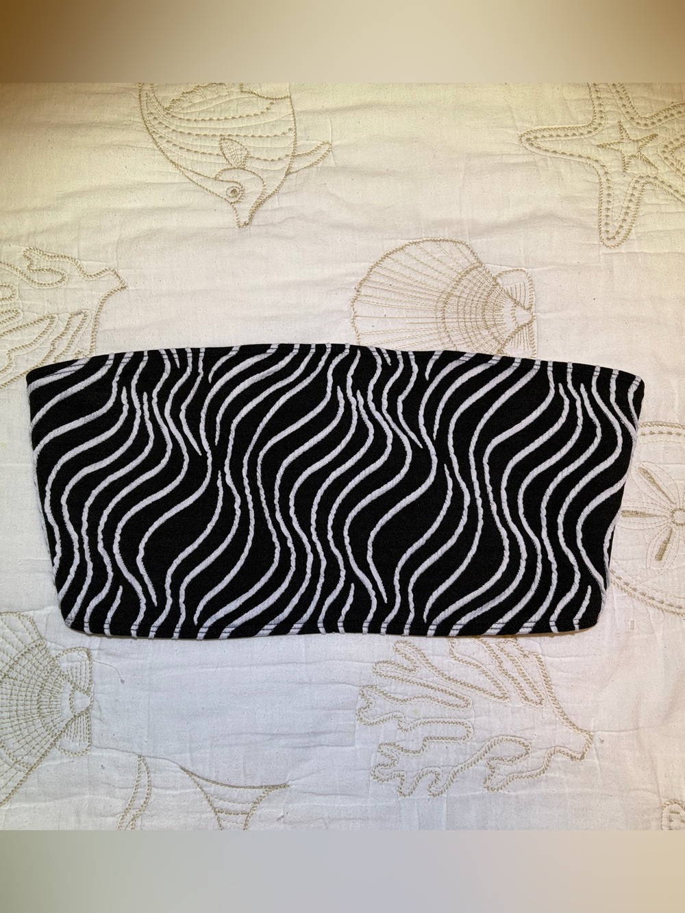 Black & White Zebra Print Strapless Bandeau Swimsuit Top Tie Back . Size Large